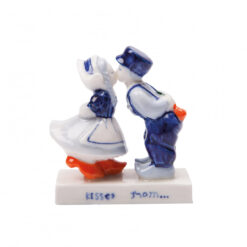 Kussend paar (10cm)